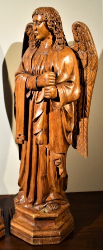 Sculpture Sculpture en Bois - Archange en bois de tilleul, Flandres XVIIIe siècle